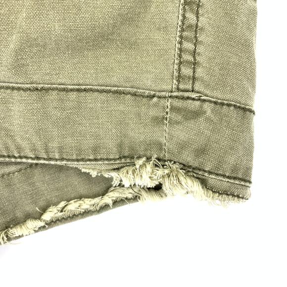 Lane Bryant Shorts Women's Size 24 Floral Embroidered Girlfriend Khaki Green - Picture 5 of 6